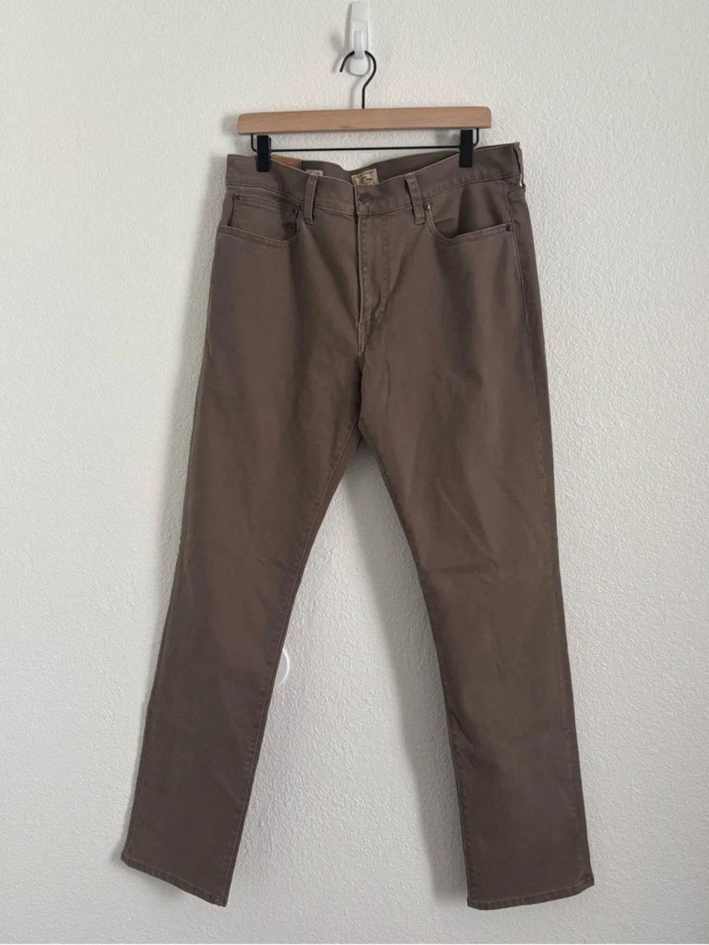 NWT J. Crew Men's Size 35x32 Brown 770 Straight 5-Pocket Stretch Pant